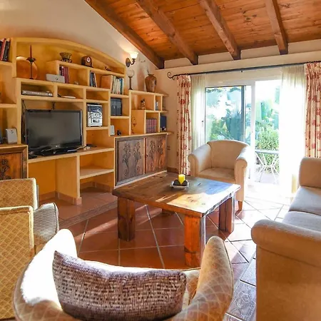 Villa Abajo